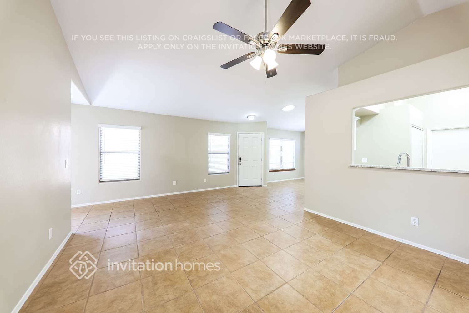 Building Photo - 13147 W Saguaro Ln