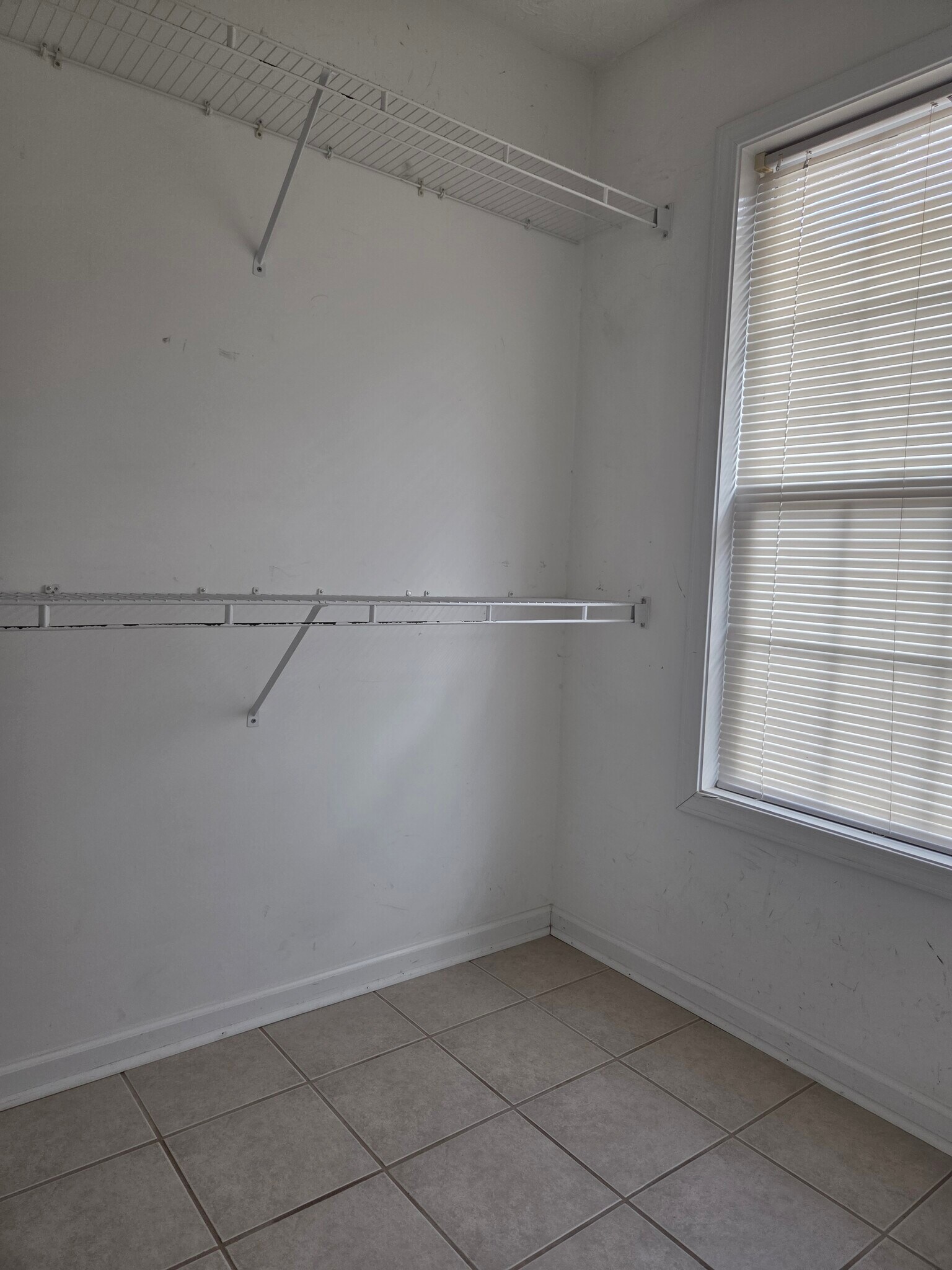 Building Photo - 1460 Scenic Brook Trl SW