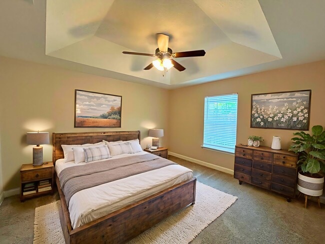 Building Photo - 533 Deerchase Ct