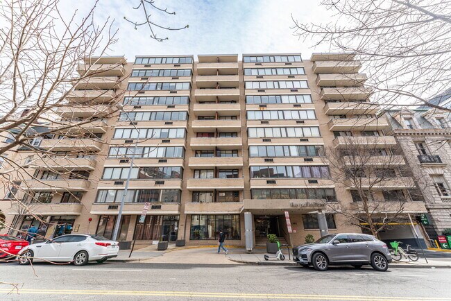 Building Photo - 1325 18th St NW