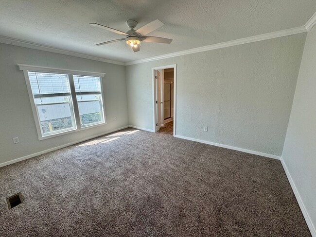 Building Photo - 5109 Caicos Calle