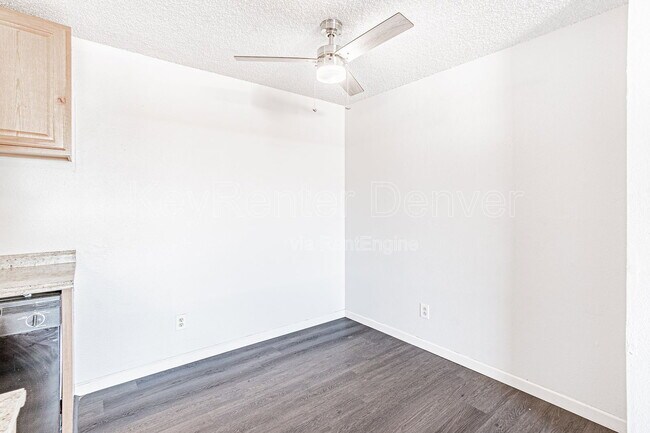 Building Photo - 10211 Ura Ln