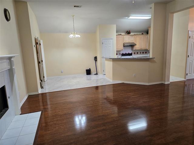 Building Photo - 1712 Alpine Dr