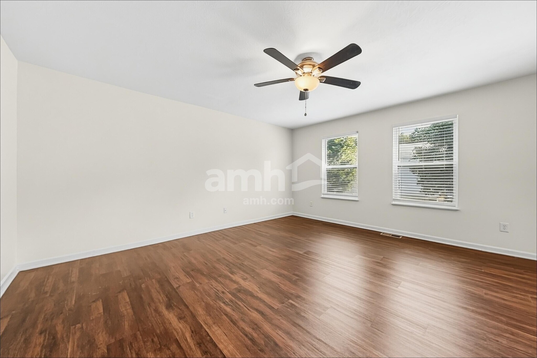 Building Photo - 5646 Shetland Ct