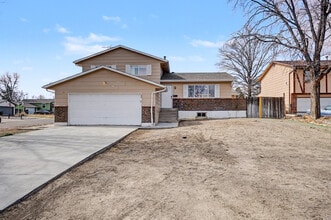 Building Photo - 165 Glenn Pl