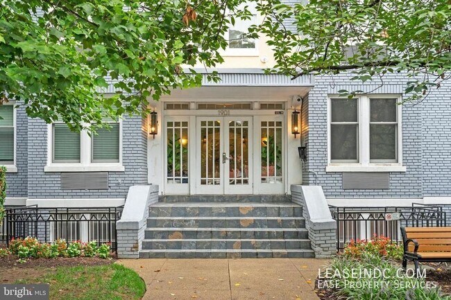 Building Photo - 1901 16th St NW