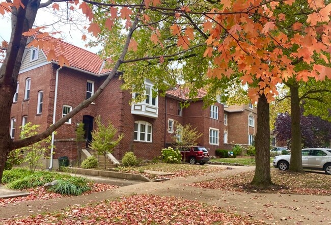 Building Photo - 6619 San Bonita Ave