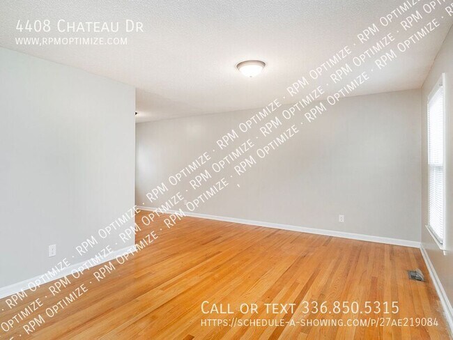 Building Photo - 4408 Chateau Dr