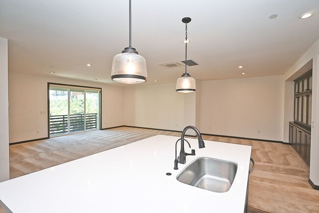 Building Photo - $4,790 - GORGEOUS FOUR BEDROOM HOME IN THE...