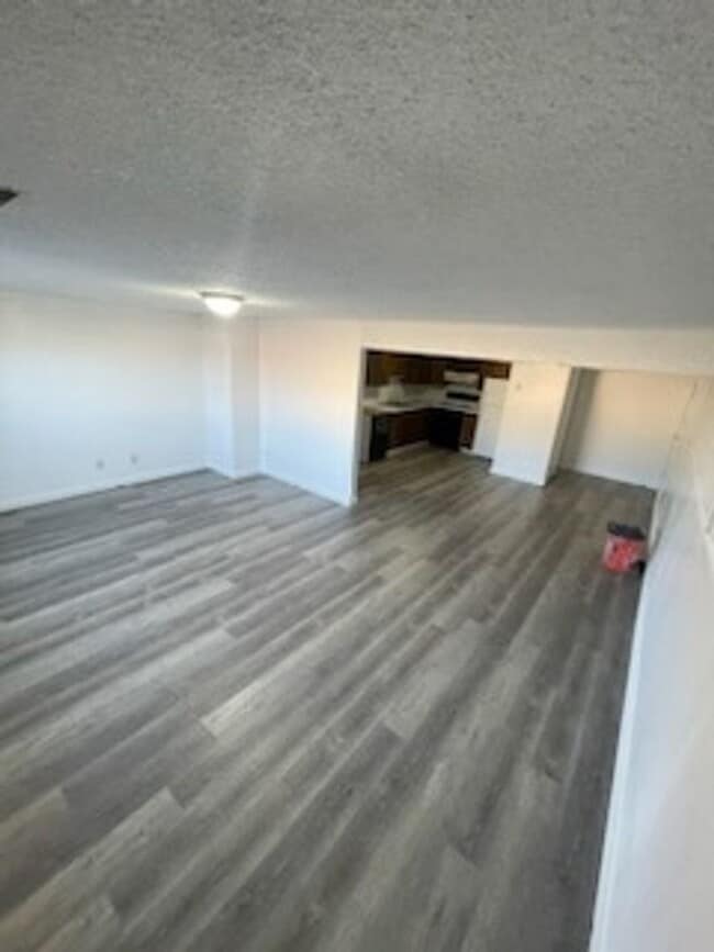Building Photo - SINGLE FAMILY HOUSING -  2 bed/1 bath just off of University Parkway in Orem