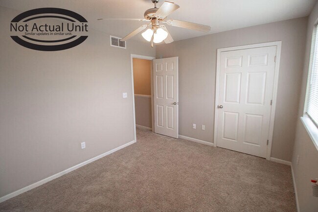 Building Photo - 3913 Snowy Owl Dr