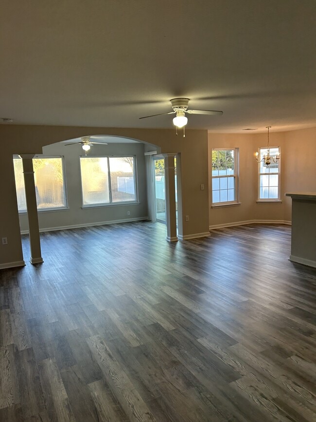 Building Photo - 2445 Whetstone Ln