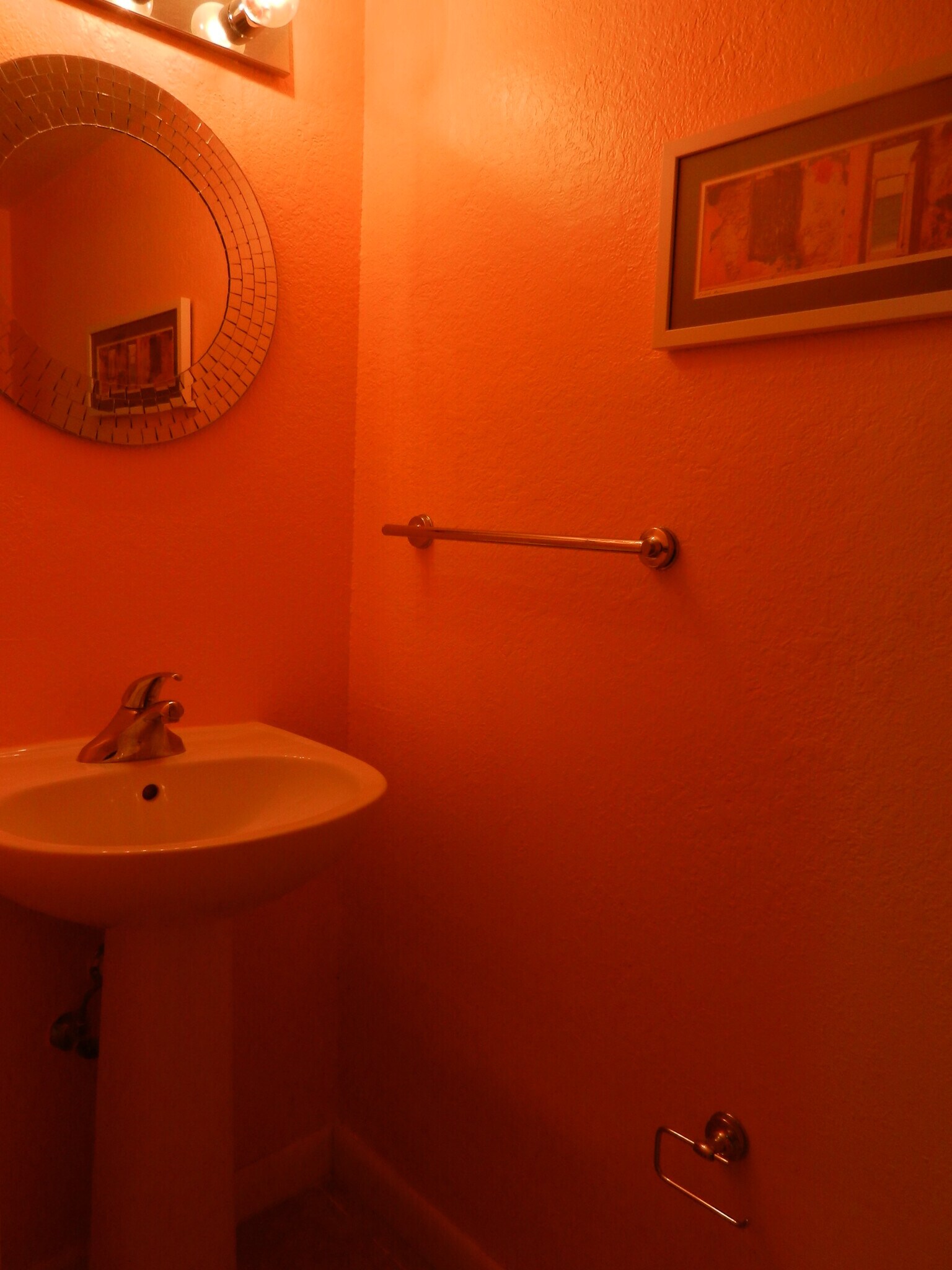 half bath down stair - 8950 SW 69th Ct