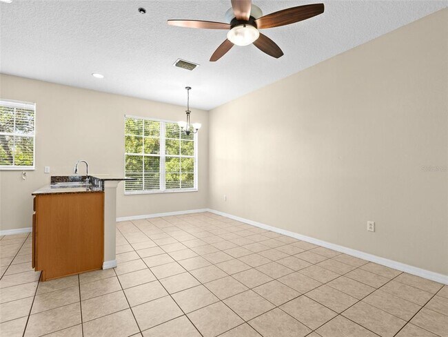 Building Photo - 2412 Middleton Grove Dr