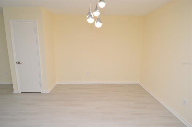 Building Photo - 10263 Gandy Blvd N