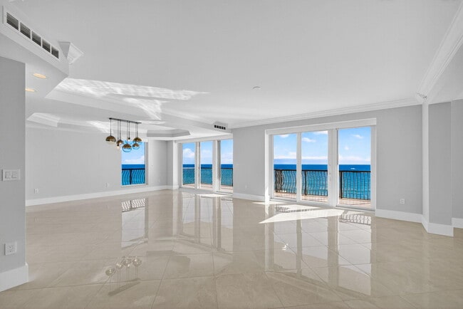 Building Photo - 5150 N Ocean Dr