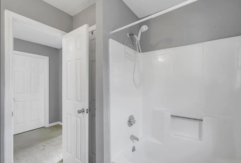 Building Photo - 1570 Johnson Rd