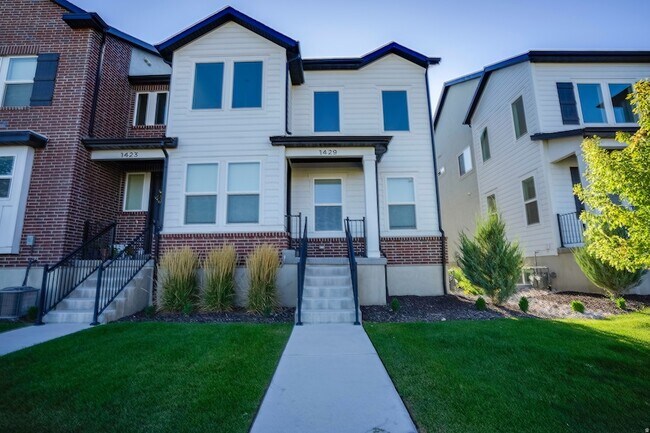 Building Photo - 1429 N 3600 W