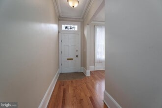 Building Photo - 236 Mercer St