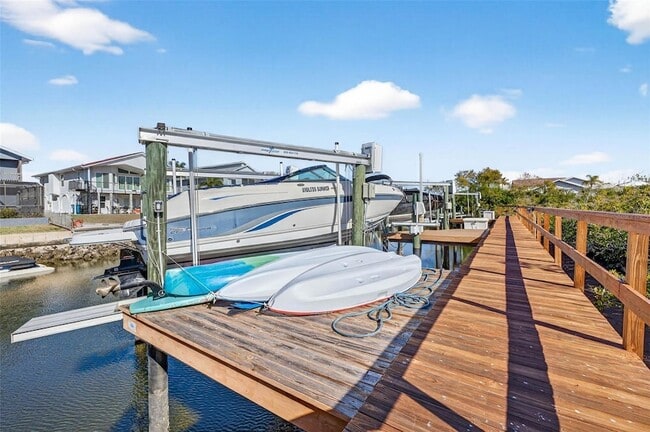 Building Photo - 4516 Seagull Dr