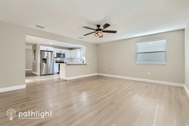 Building Photo - 1217 E Norfolk Street, Tampa, FL, 33604