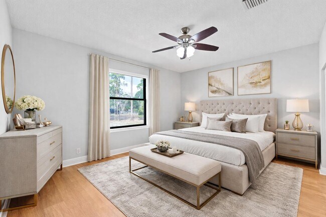 Building Photo - 16596 82nd Rd N