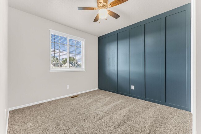 Building Photo - 126 S 300 W