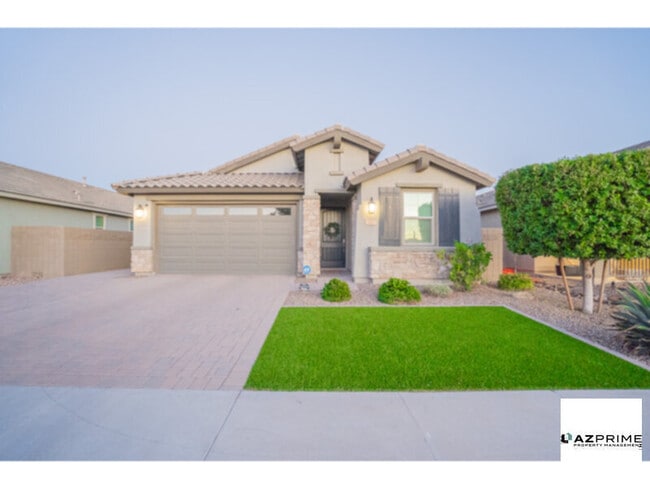 Building Photo - Presenting An Exquisitely Crafted 3/2.5 Goodyear Jewel Where Modern Sophistication Meets Serene Comf