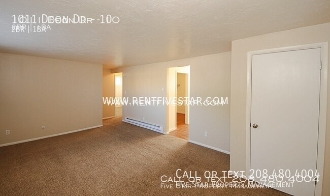 Building Photo - 1011 Deon Dr