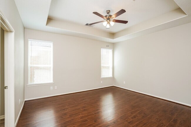 Building Photo - 4258 Wells Mark Dr