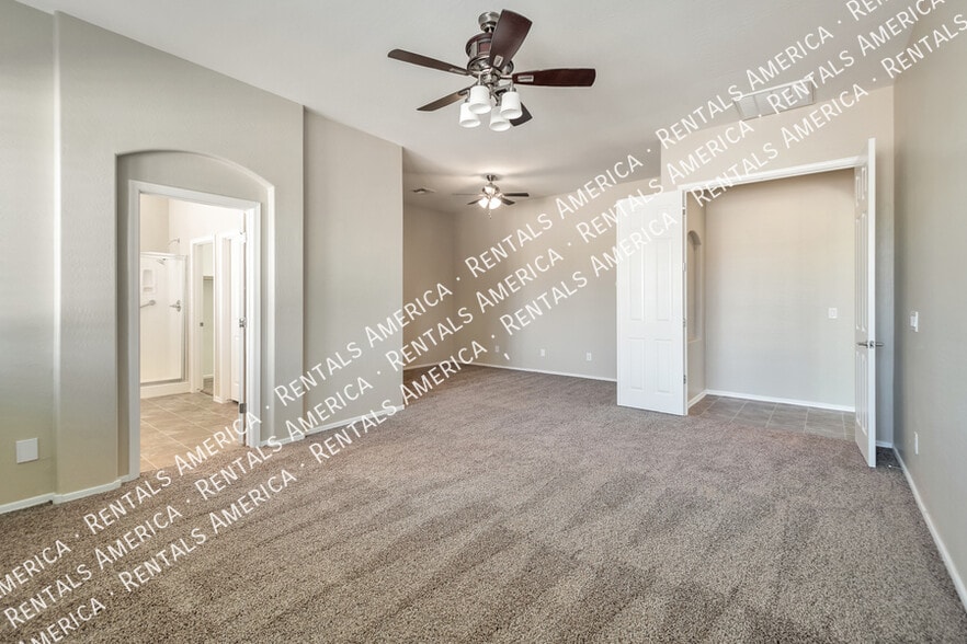 Building Photo - 43958 W Bailey Dr