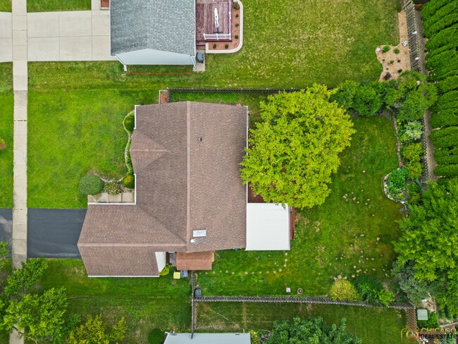 Building Photo - 1174 Hyannis Cir