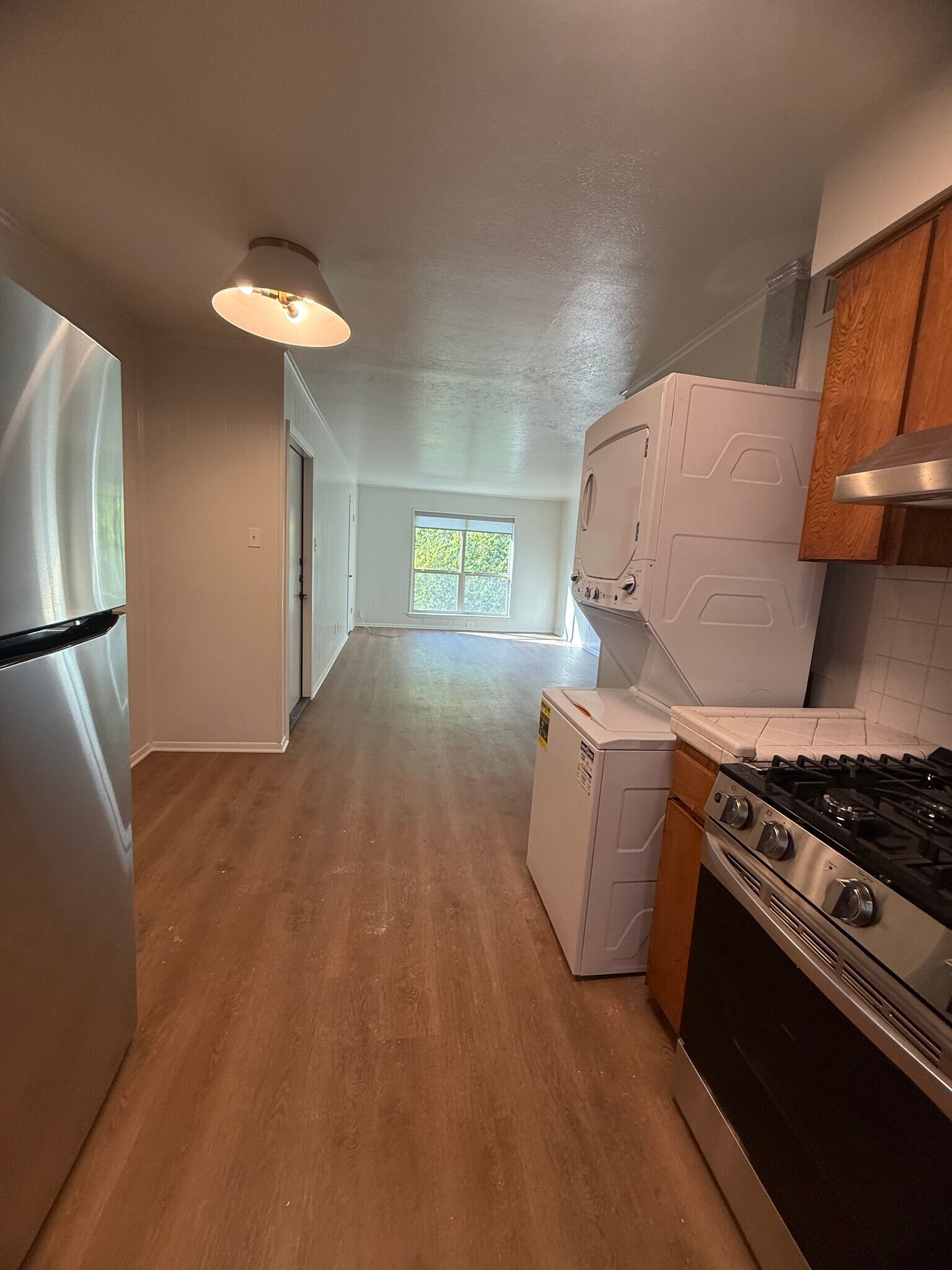 Building Photo - 1201 N Austin St