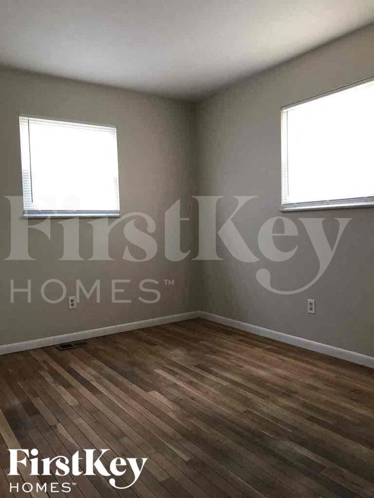 Building Photo - 4420 Santa Fe Ct