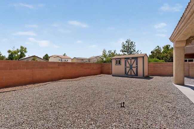 Building Photo - 6512 Los Pueblos Pl NW