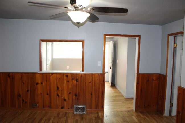 Building Photo - Available Now! Swartz Creek Schools!