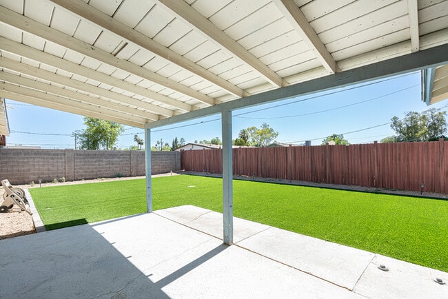 Building Photo - Greeat Single family home in Tempe! Close to ASU!