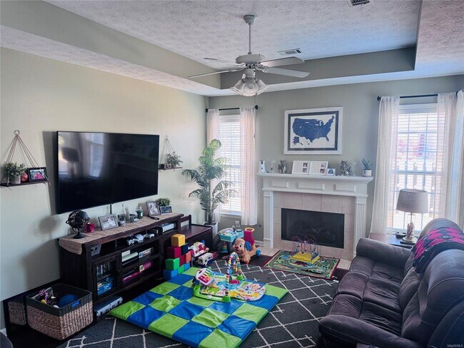 Building Photo - 8104 Grayson Grove