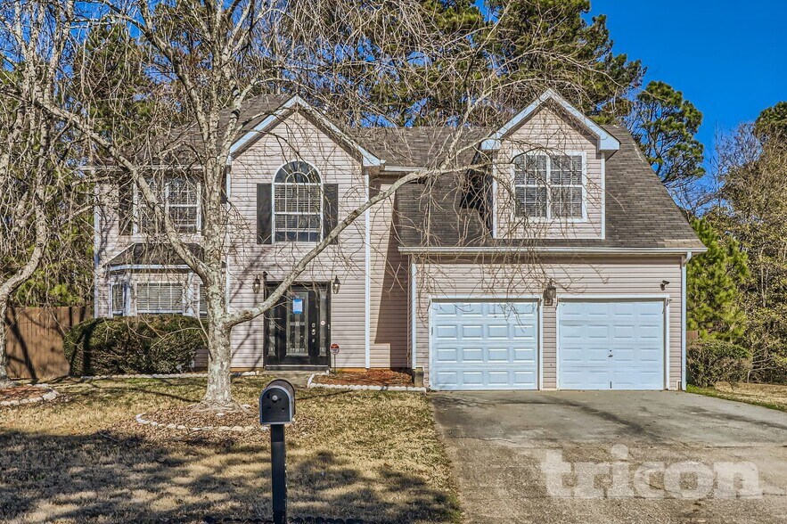 Building Photo - 589 Lakewater View Dr