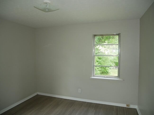 Building Photo - 5057 Gill Rd