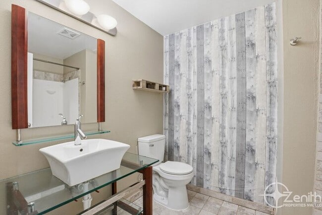 Building Photo - 1417 NW 98th Cir