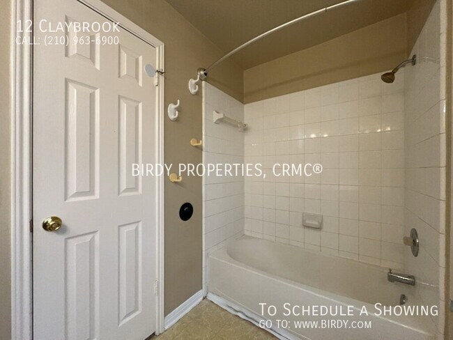 Building Photo - 12 Claybrook-