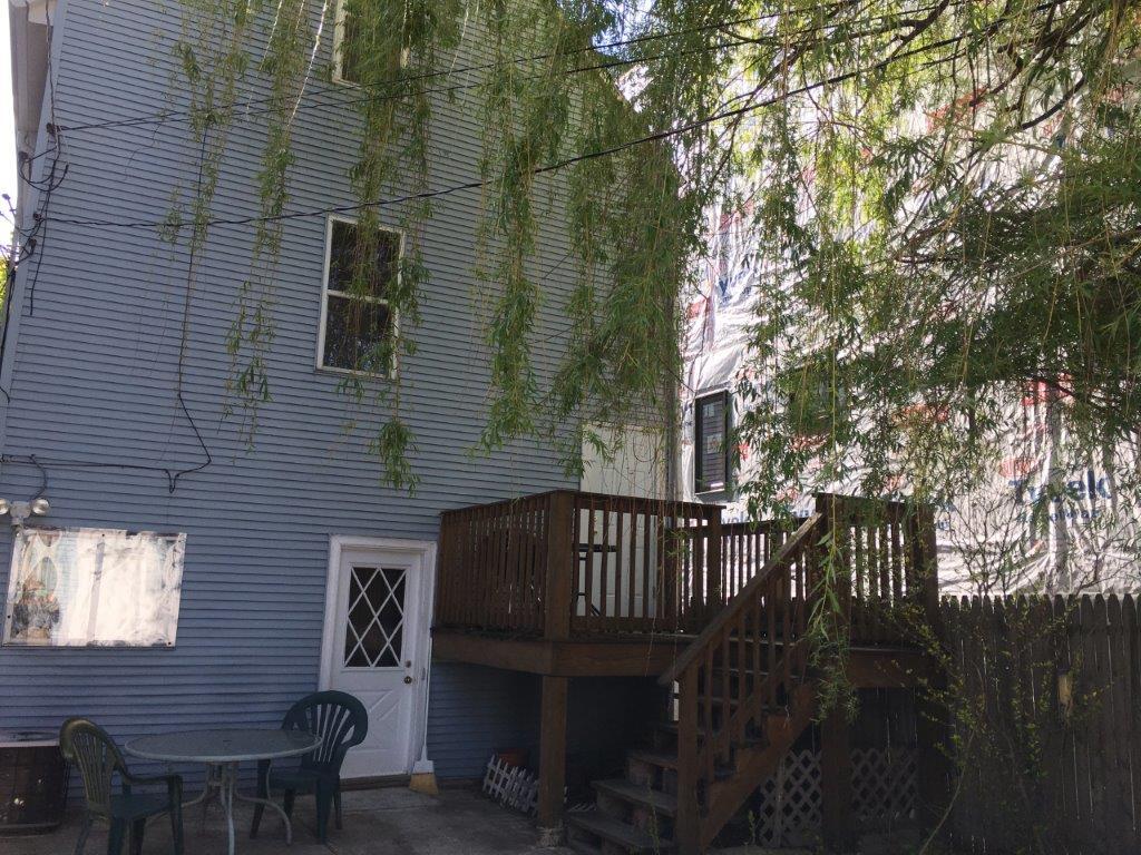 Building Photo - 3421 N Bell Ave
