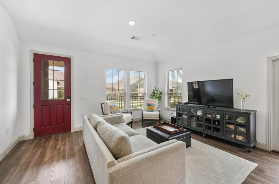 Living Room - 1049 4th St