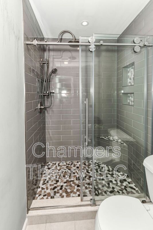Building Photo - 2318 Glade Bank Way