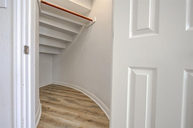 Building Photo - 12512 Capitol Saddlery Trail