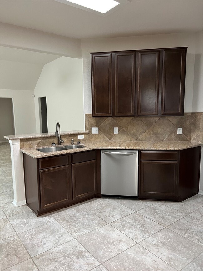 Building Photo - 14834 Waverly Hill Ln
