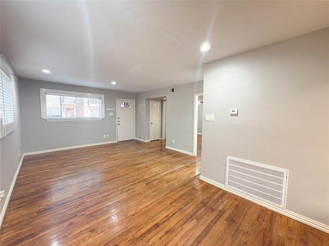 Building Photo - 4206 Hawthorne Ave