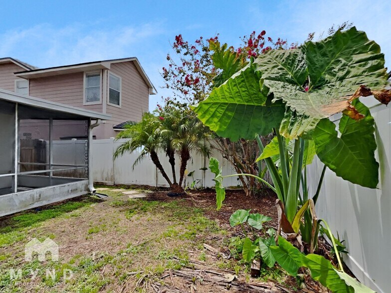 Building Photo - 12137 Pilot Ct