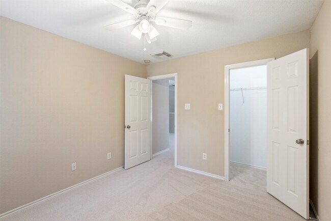 Building Photo - 35 N Star Ridge Cir